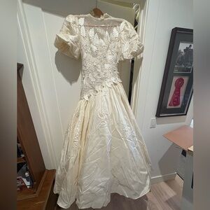 Vintage 1990 Bianchi  chapel length silk shatung gown